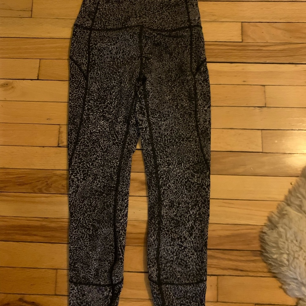 Lululemon leggings